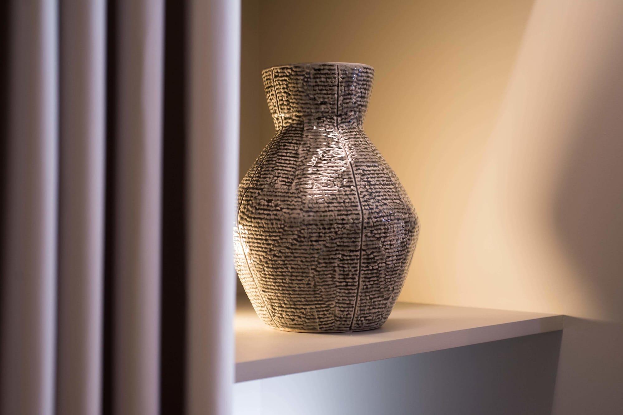 โรงแรมอาซอร์ ปอนตาเดลกาดา ภายนอก รูปภาพ A vase