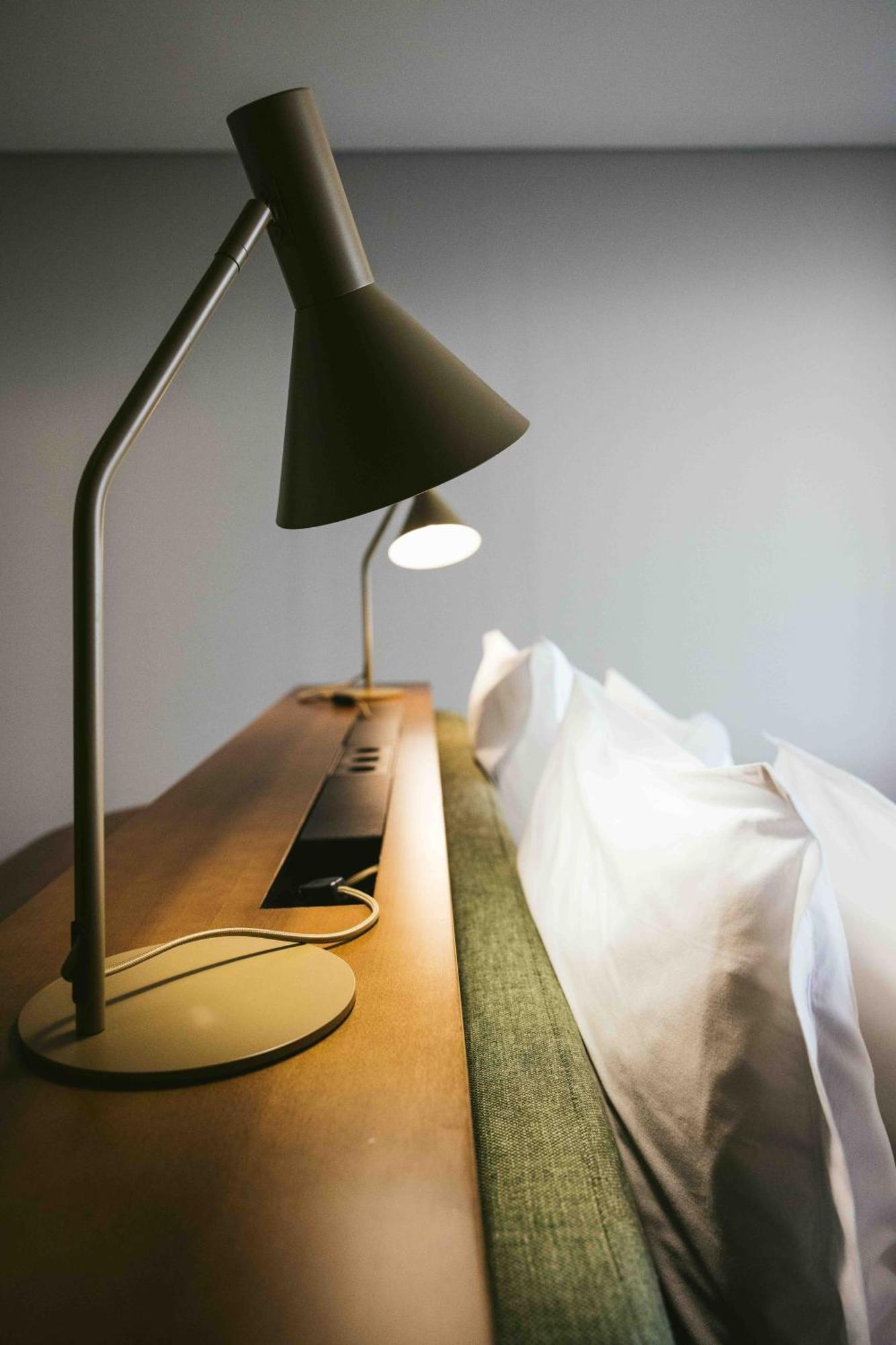 โรงแรมอาซอร์ ปอนตาเดลกาดา ภายนอก รูปภาพ A lamp