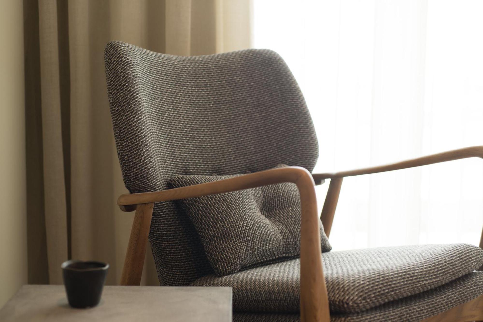 โรงแรมอาซอร์ ปอนตาเดลกาดา ภายนอก รูปภาพ A chair